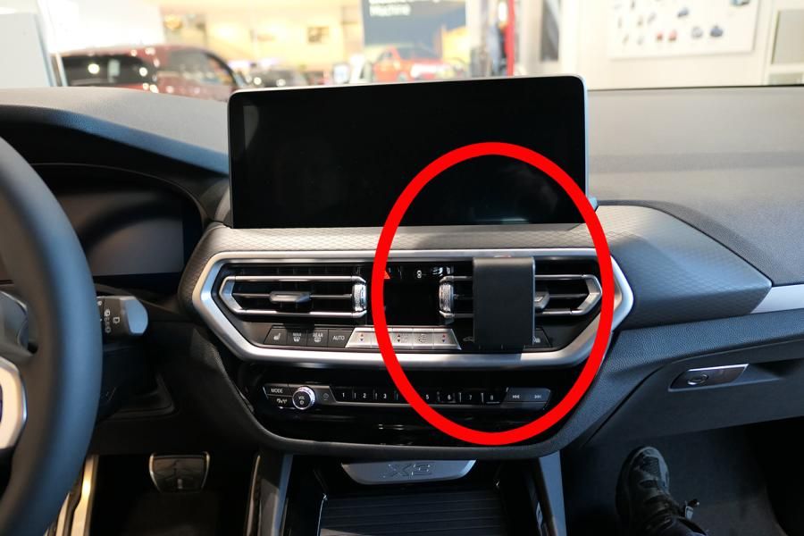 Proclip BMW iX3,X3,X4 22- Mitte montage